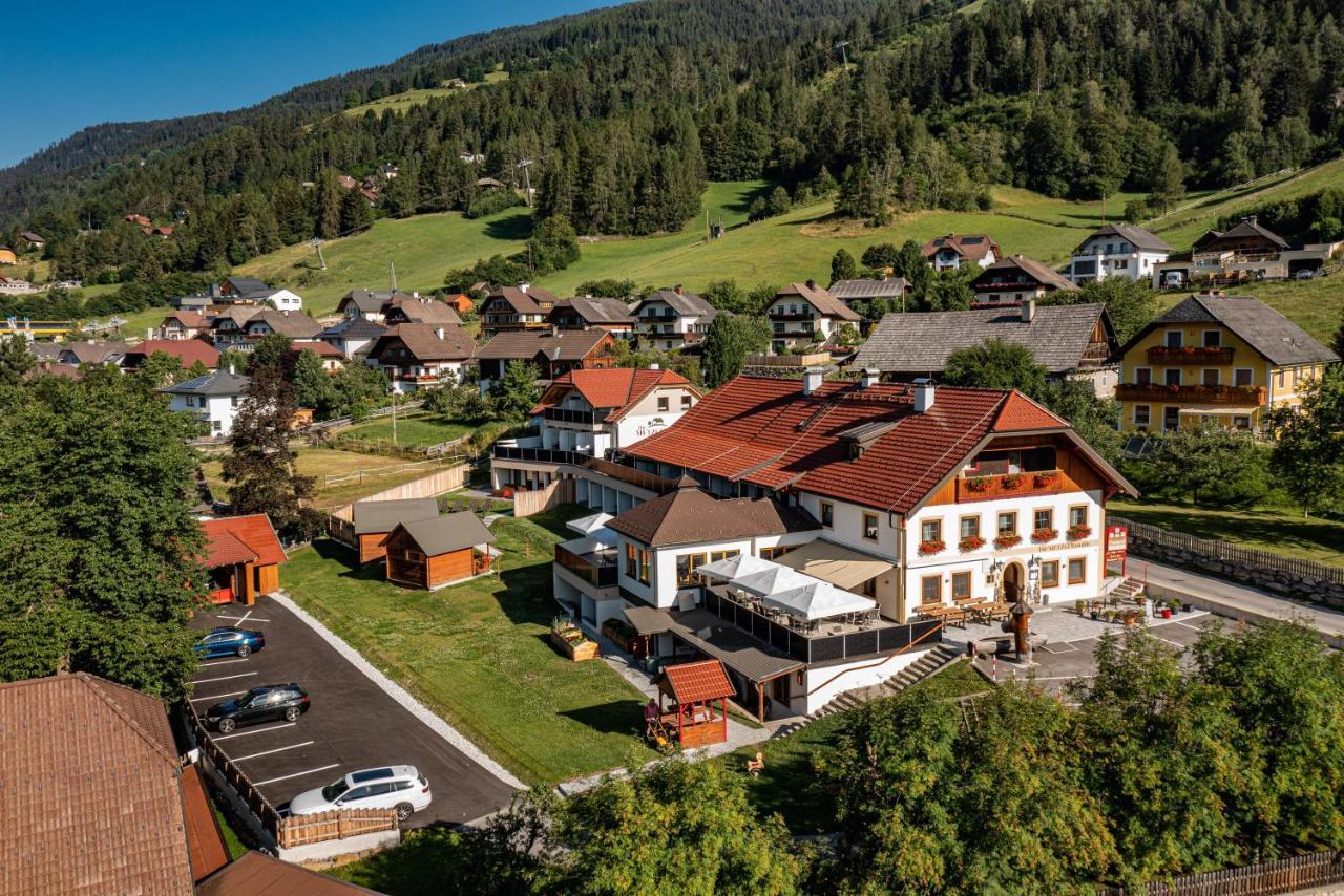 Hotel Die Metzgerstubn ซังคท์มิคาอิลอิมลุงเกา ภายนอก รูปภาพ